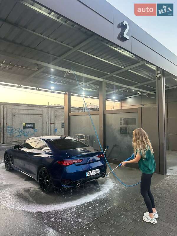 Купе Infiniti Q60 2018 в Киеве