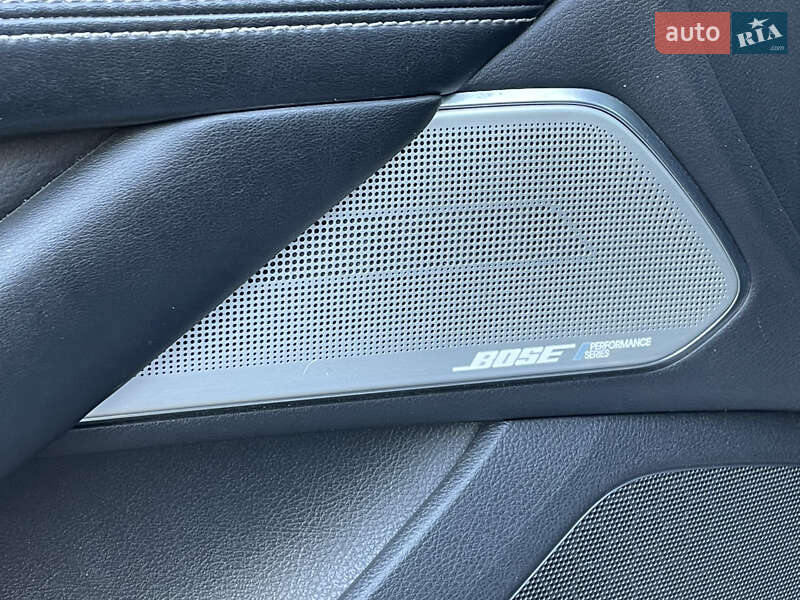 Купе Infiniti Q60 2017 в Киеве
