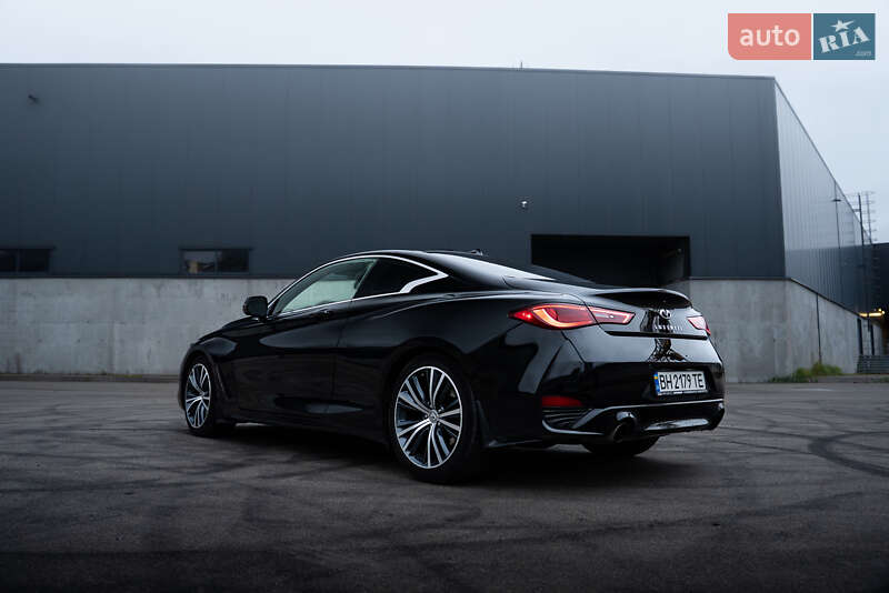 Купе Infiniti Q60 2016 в Києві фото 27 Купе Infiniti Q60 2016 в Києві