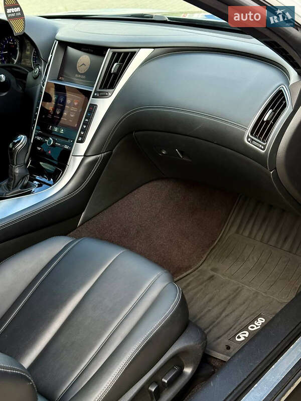 Купе Infiniti Q60 2017 в Одессе фото 16 Купе Infiniti Q60 2017 в Одессе