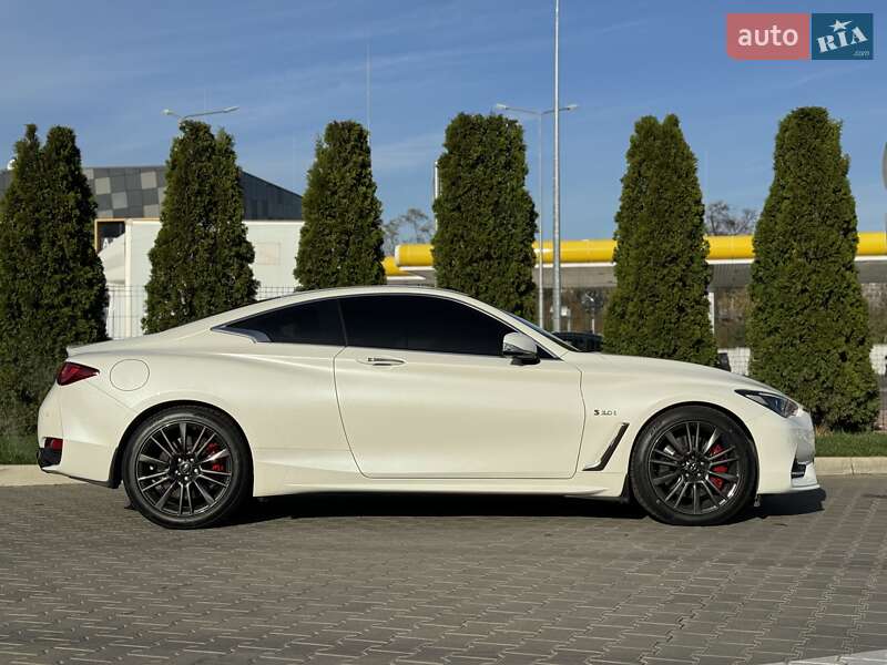Купе Infiniti Q60 2017 в Киеве фото 14 Купе Infiniti Q60 2017 в Киеве