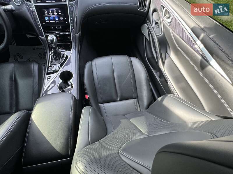 Купе Infiniti Q60 2017 в Киеве фото 70 Купе Infiniti Q60 2017 в Киеве