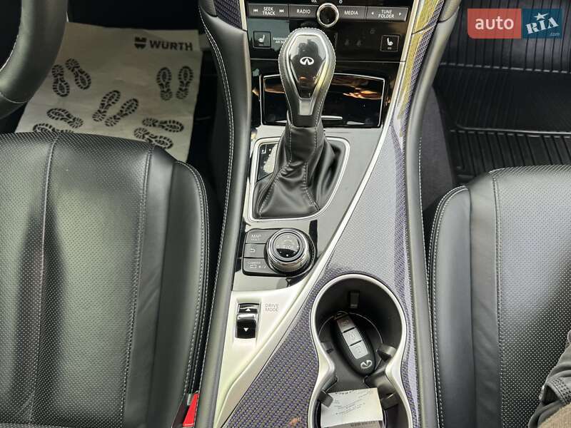 Купе Infiniti Q60 2017 в Киеве фото 93 Купе Infiniti Q60 2017 в Киеве