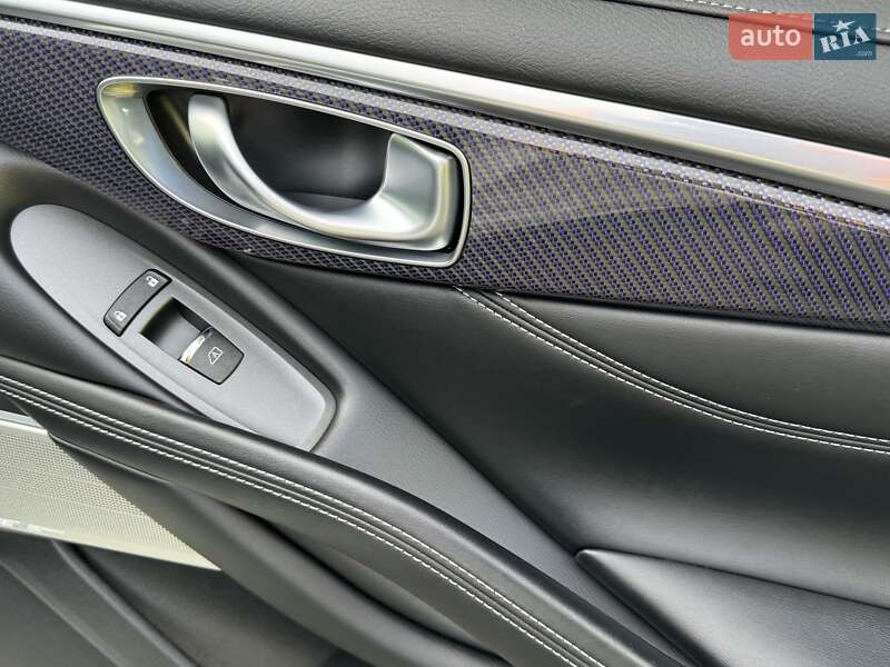 Купе Infiniti Q60 2017 в Киеве фото 103 Купе Infiniti Q60 2017 в Киеве