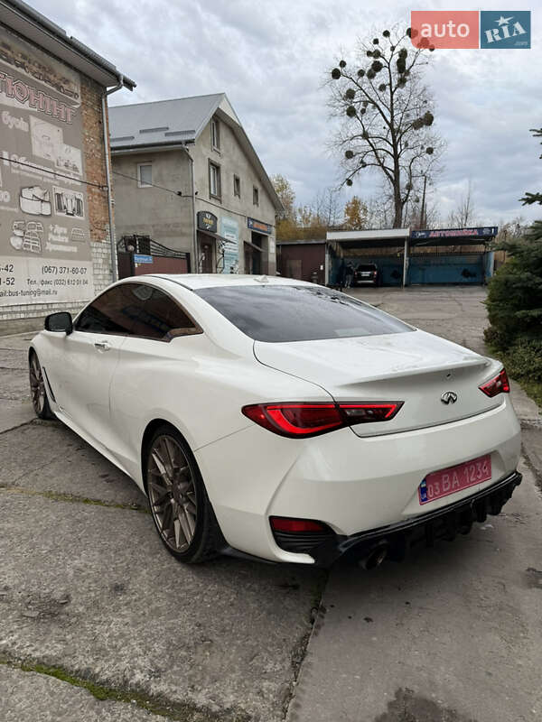 Купе Infiniti Q60 2016 в Новом Роздоле