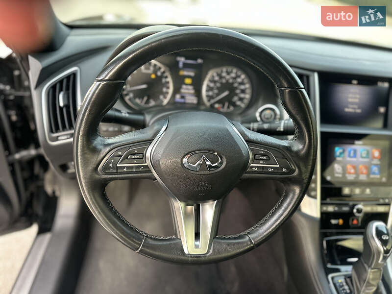 Купе Infiniti Q60 2020 в Києві фото 15 Купе Infiniti Q60 2020 в Києві