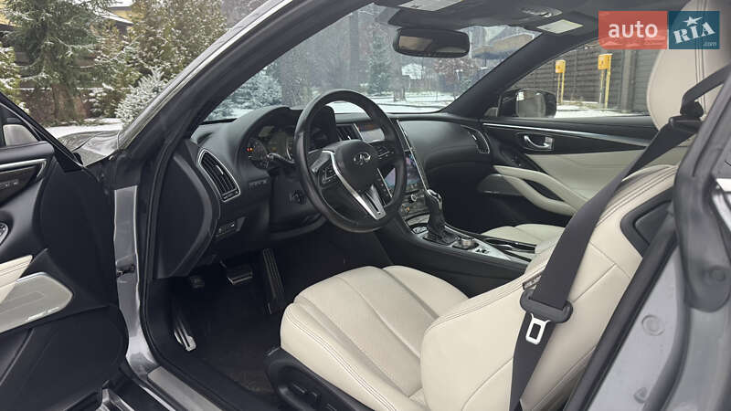 Купе Infiniti Q60 2016 в Киеве