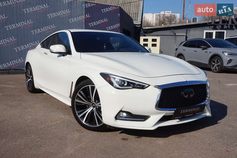 Infiniti Q60 2021
