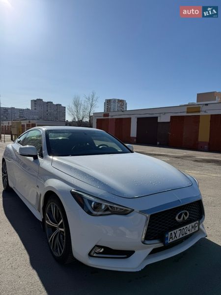 Infiniti Q60 2017