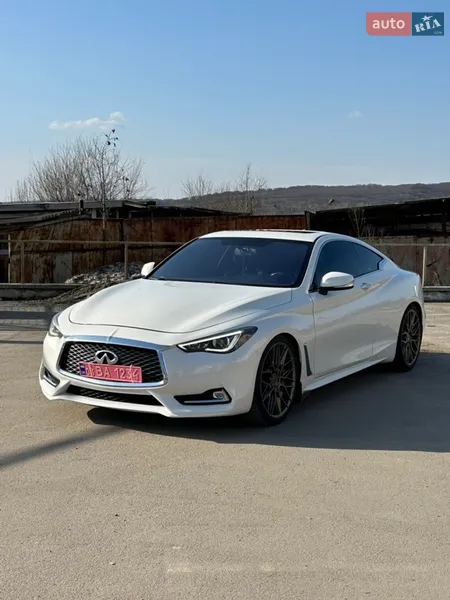 Infiniti Q60