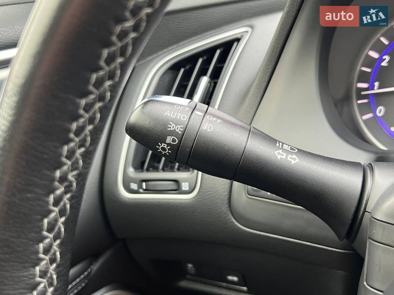 Купе Infiniti Q60 2018 в Киеве