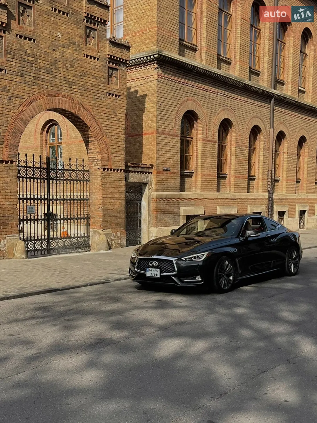 2017 Infiniti Q60 - мініатюра 3