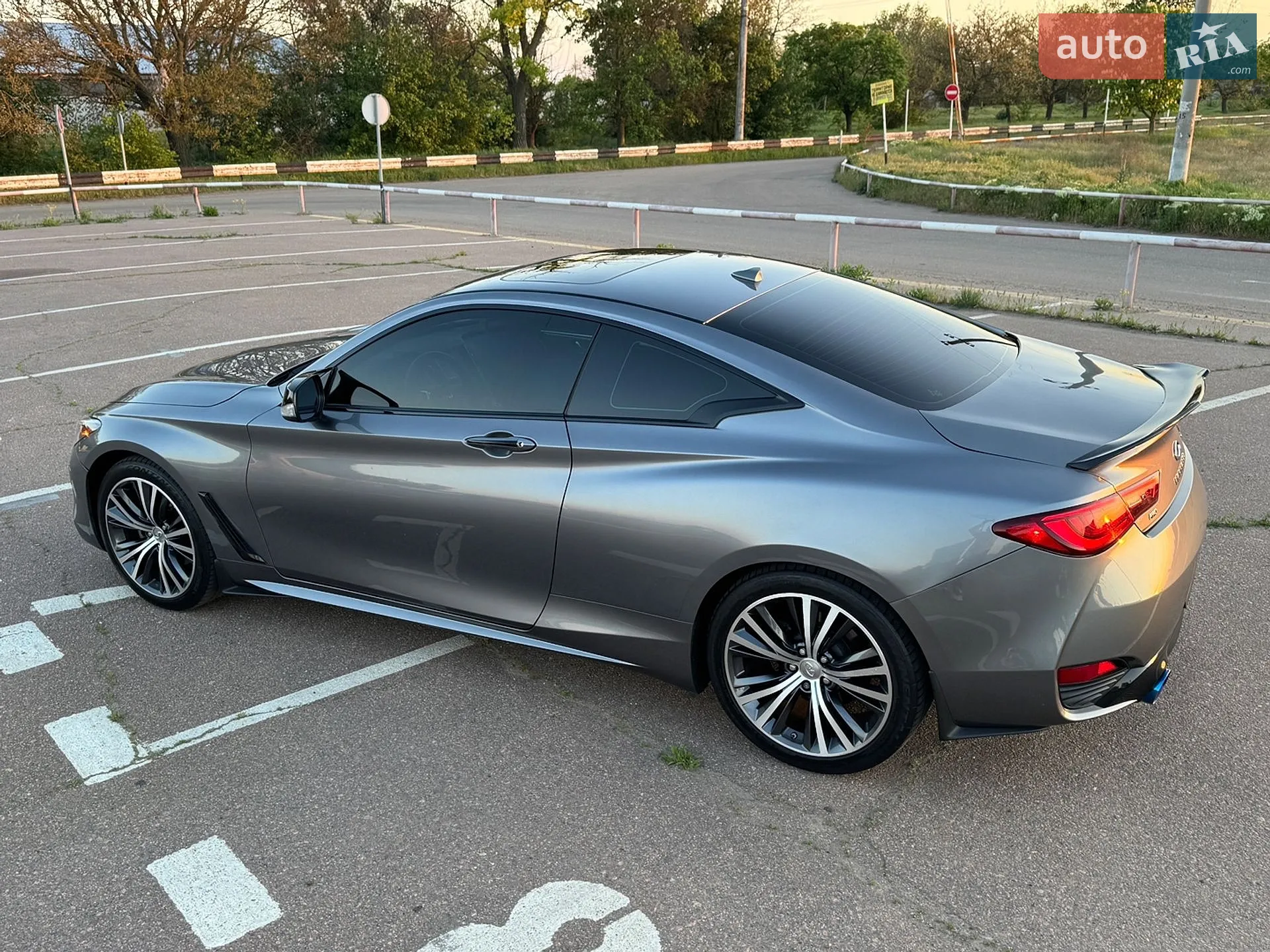 2017 Infiniti Q60 - мініатюра 6