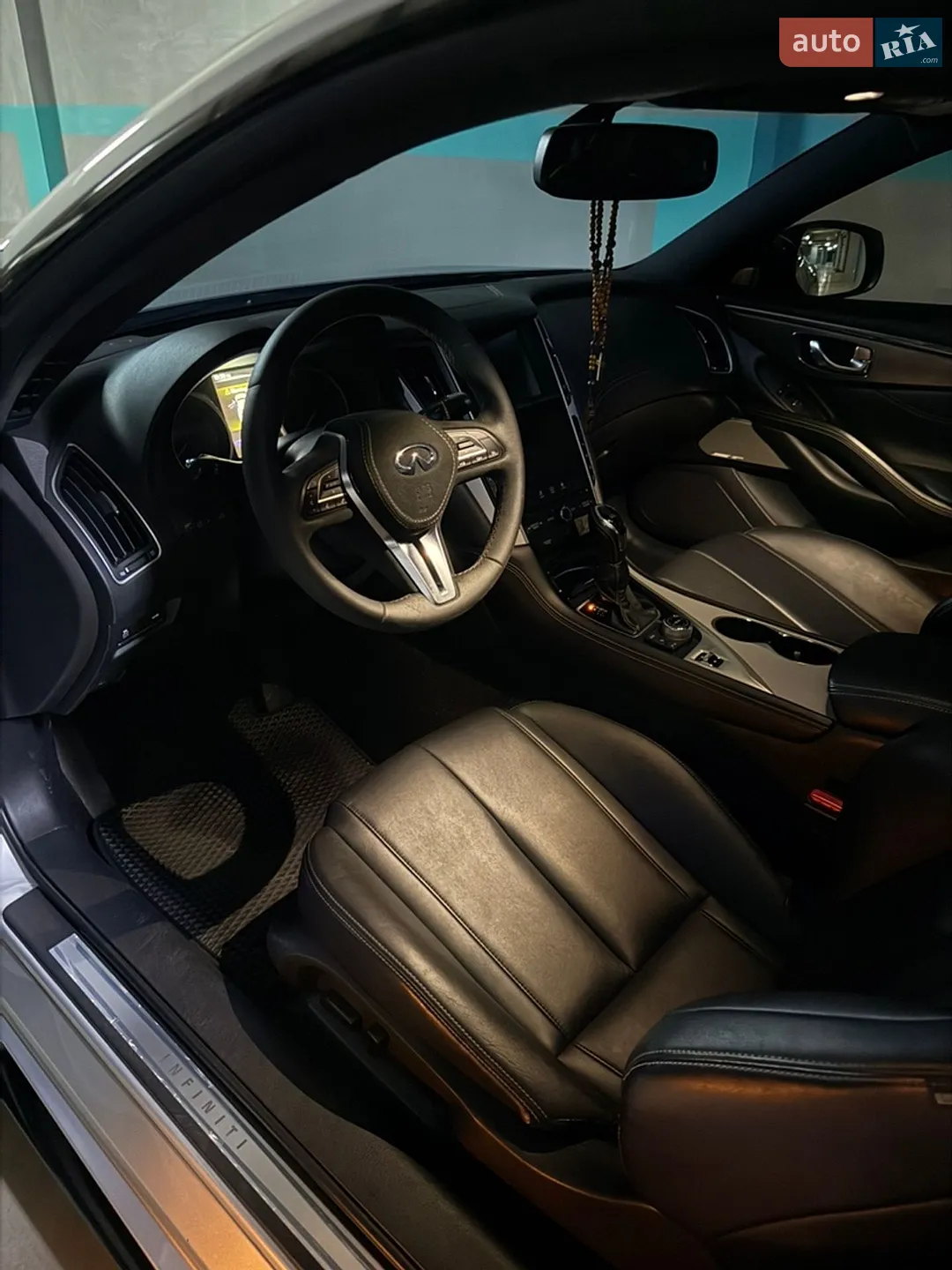 2017 Infiniti Q60 - мініатюра 12