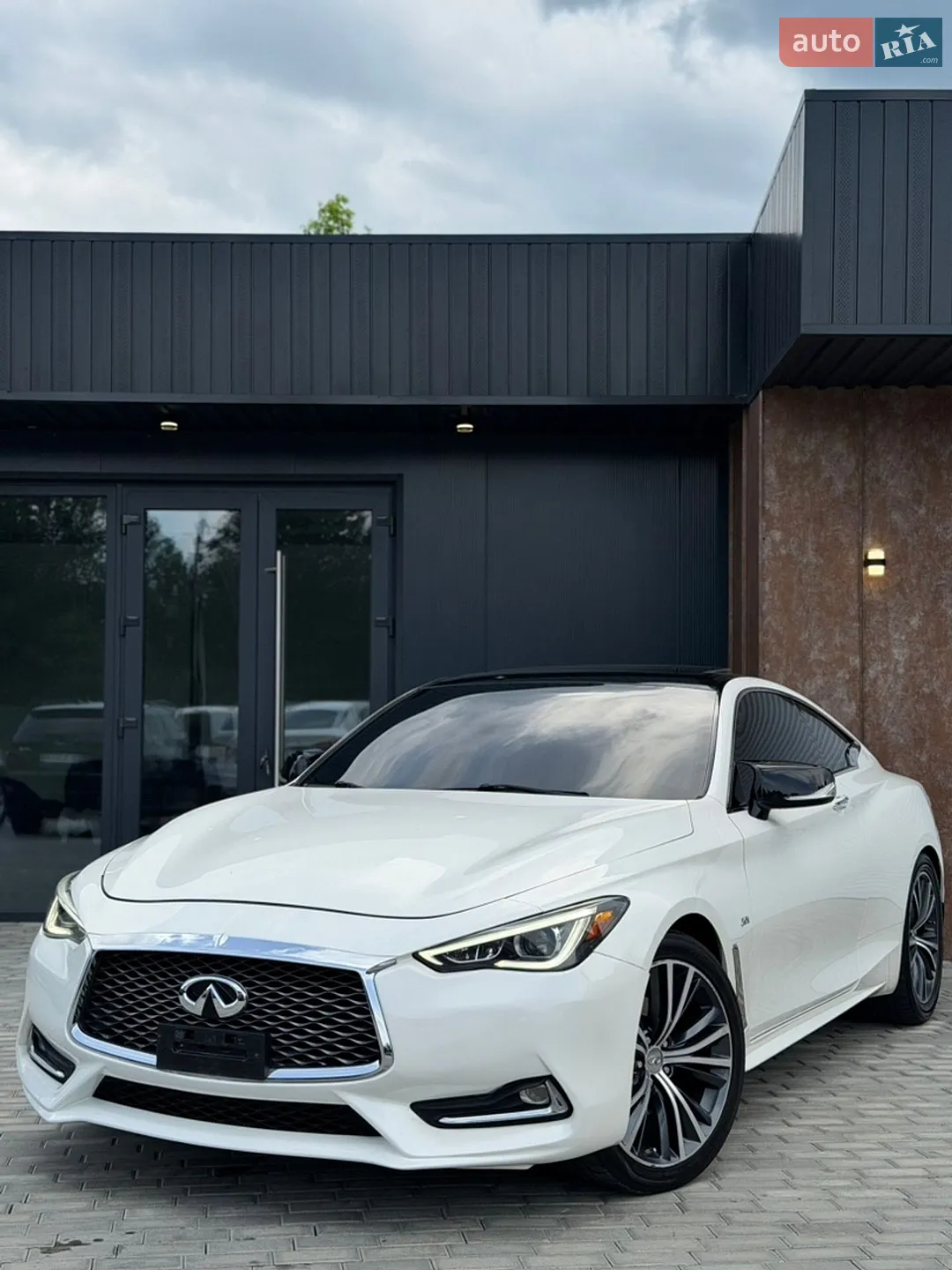 2017 Infiniti Q60 - мініатюра 5