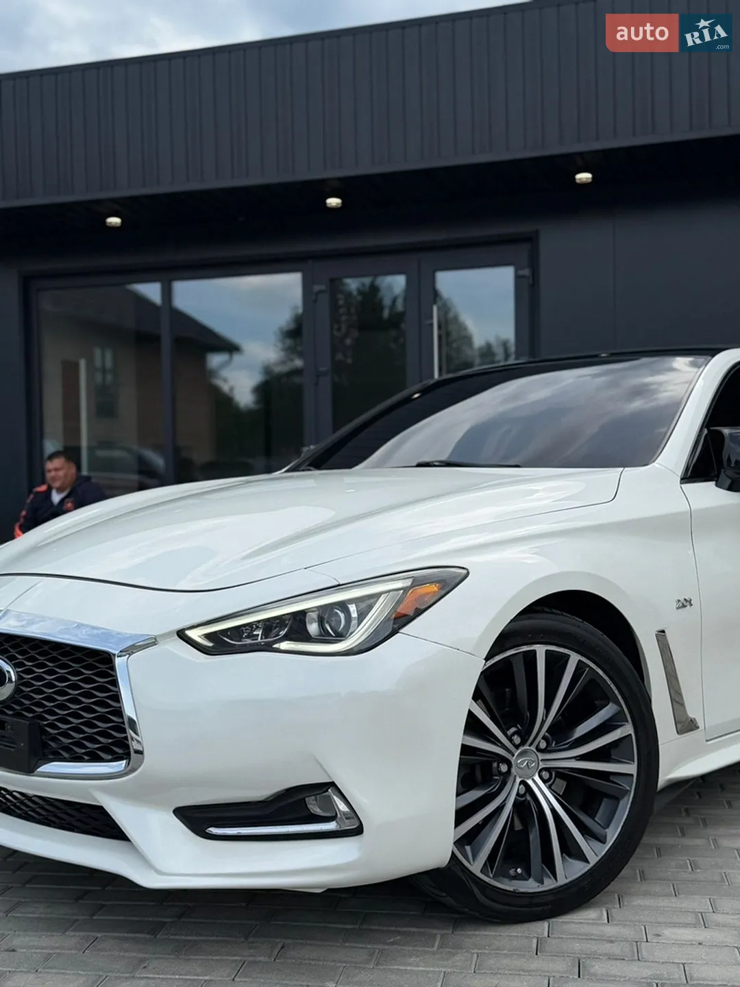 2017 Infiniti Q60 - мініатюра 7