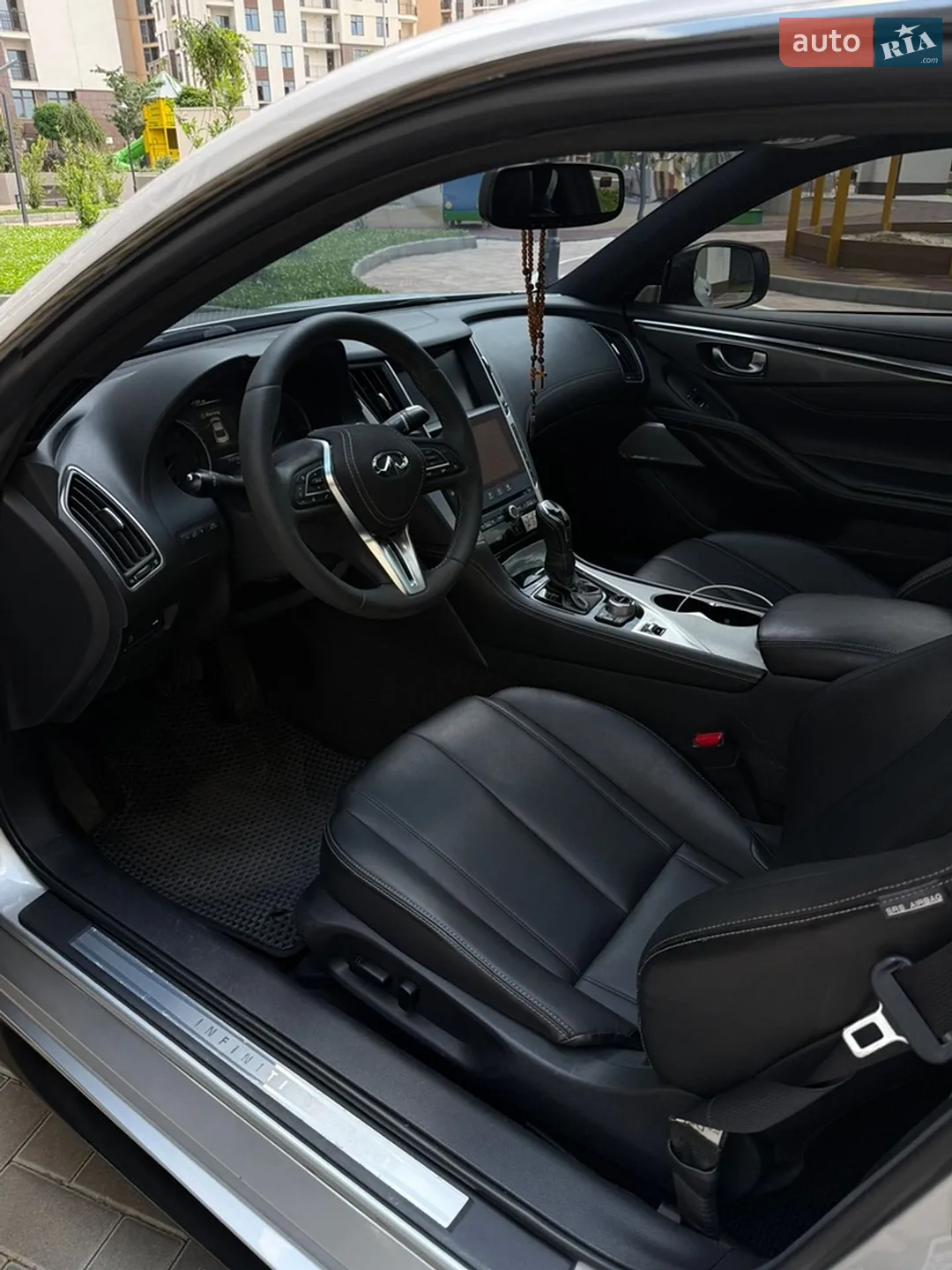 2017 Infiniti Q60 - мініатюра 6