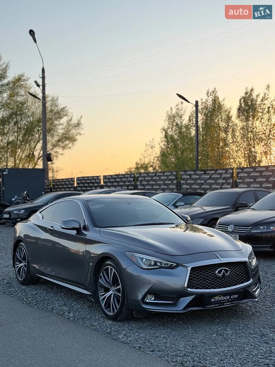 2018 Infiniti Q60 - мініатюра 3