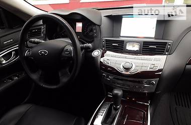 Седан Infiniti Q70 2014 в Киеве