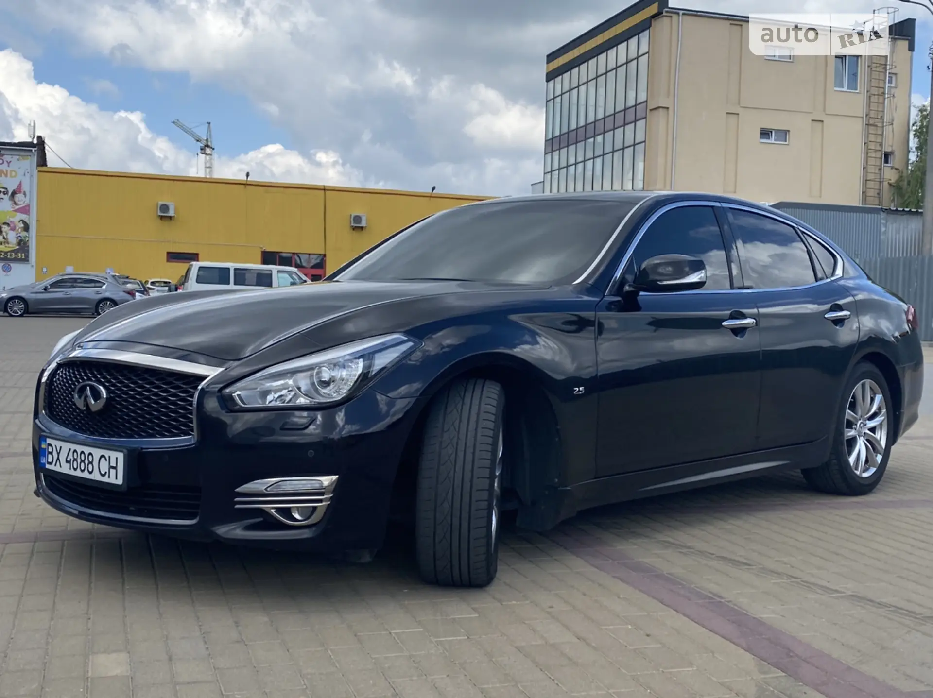 2018 Infiniti Q70 - мініатюра 4