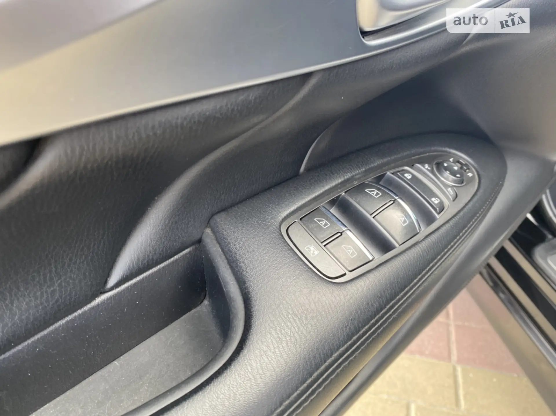 2018 Infiniti Q70 - мініатюра 32