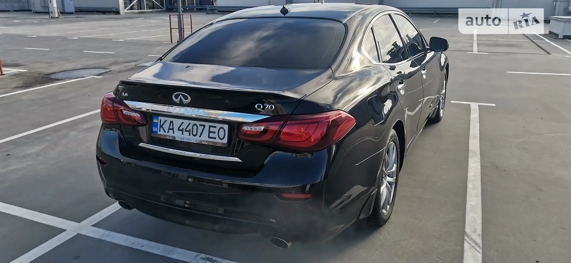 2015 Infiniti Q70 - мініатюра 10