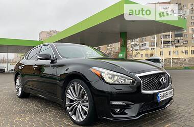 Седан Infiniti Q70 2016 в Одесі