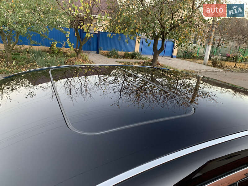 Седан Infiniti Q70 2016 в Новомосковске фото 34 Седан Infiniti Q70 2016 в Новомосковске