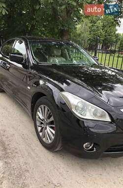 Седан Infiniti Q70 2012 в Житомирі