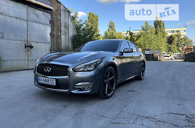 Седан Infiniti Q70 2017 в Києві