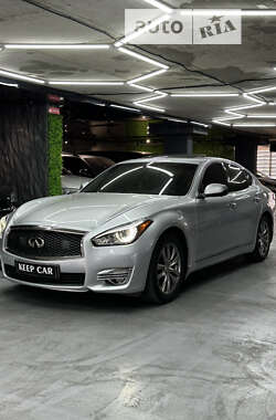 Седан Infiniti Q70 2015 в Одесі