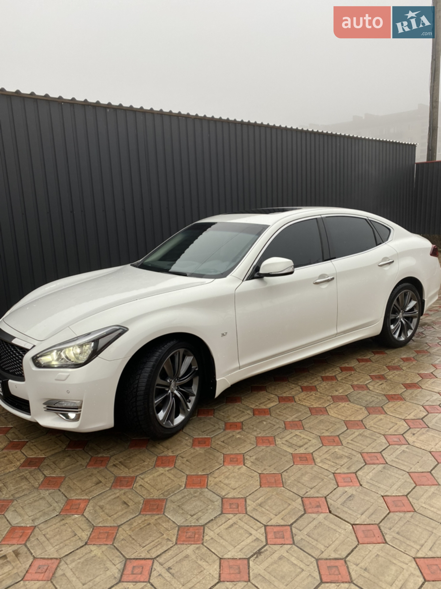 2015 Infiniti Q70 - мініатюра 26