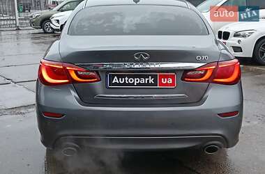 Седан Infiniti Q70 2017 в Харкові