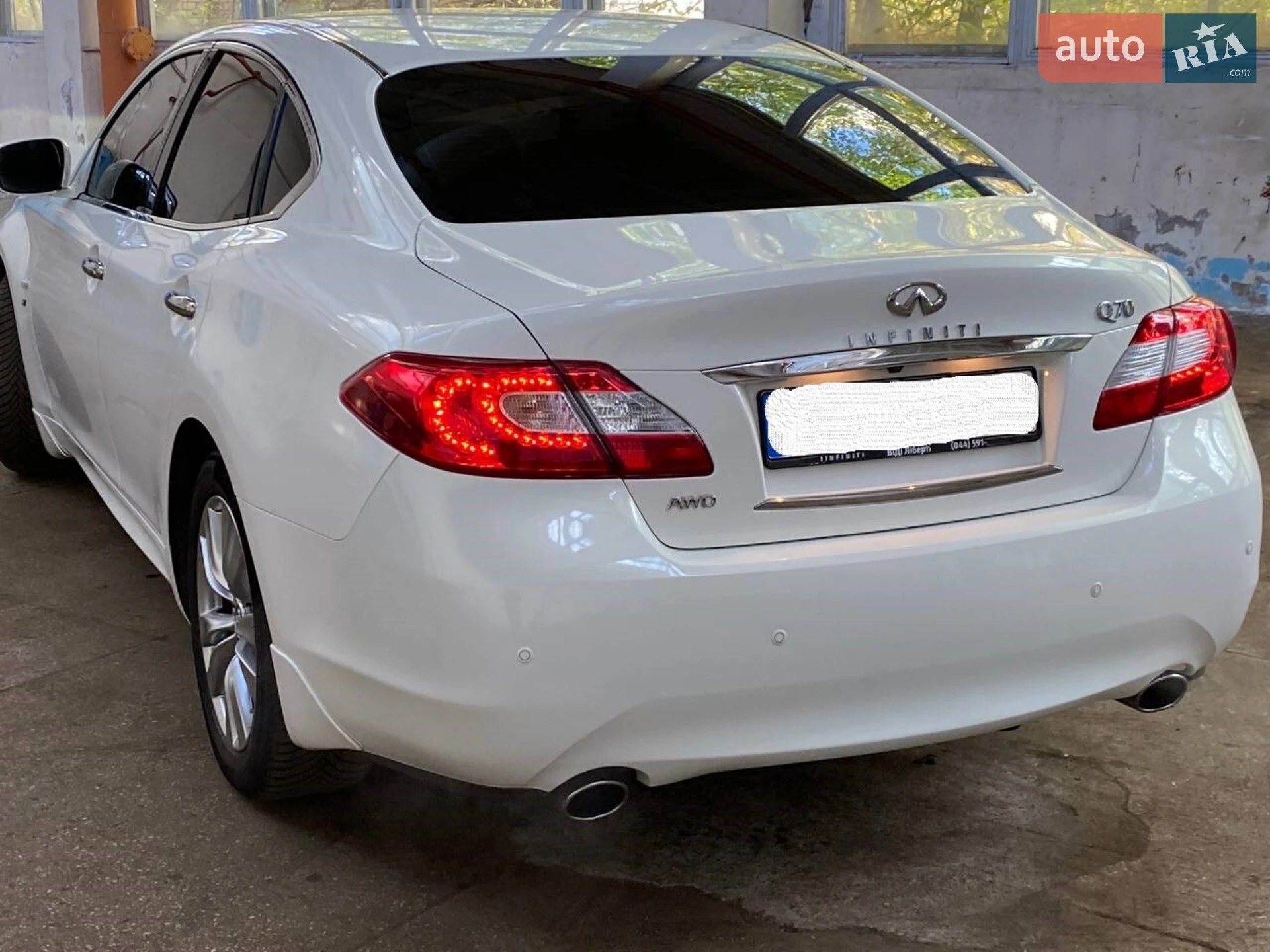 2015 Infiniti Q70 - мініатюра 3
