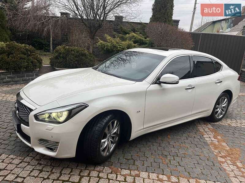 Седан Infiniti Q70 2016 в Белой Церкви фото 4 Седан Infiniti Q70 2016 в Белой Церкви
