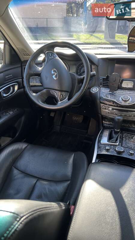Седан Infiniti Q70 2016 в Белой Церкви фото 19 Седан Infiniti Q70 2016 в Белой Церкви