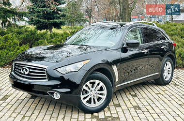 Седан Infiniti Q70 2014 в Білій Церкві