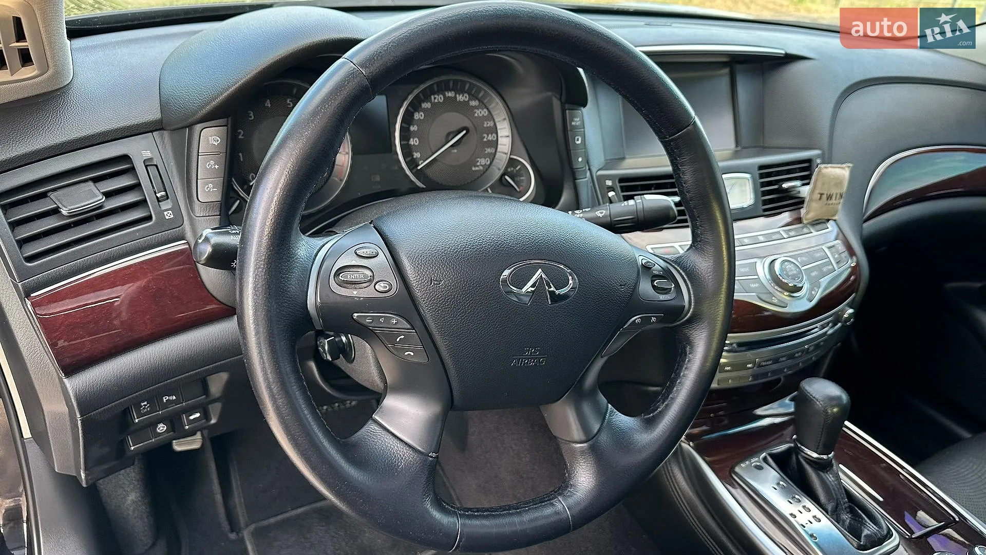 2016 Infiniti Q70 - мініатюра 25