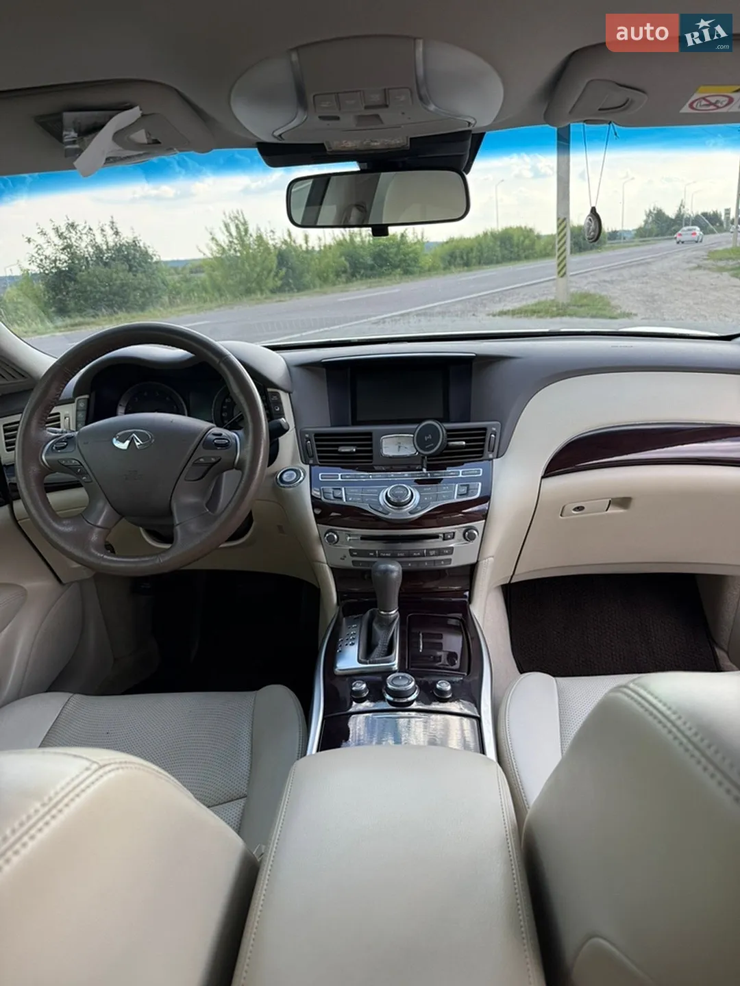 2016 Infiniti Q70 - мініатюра 12
