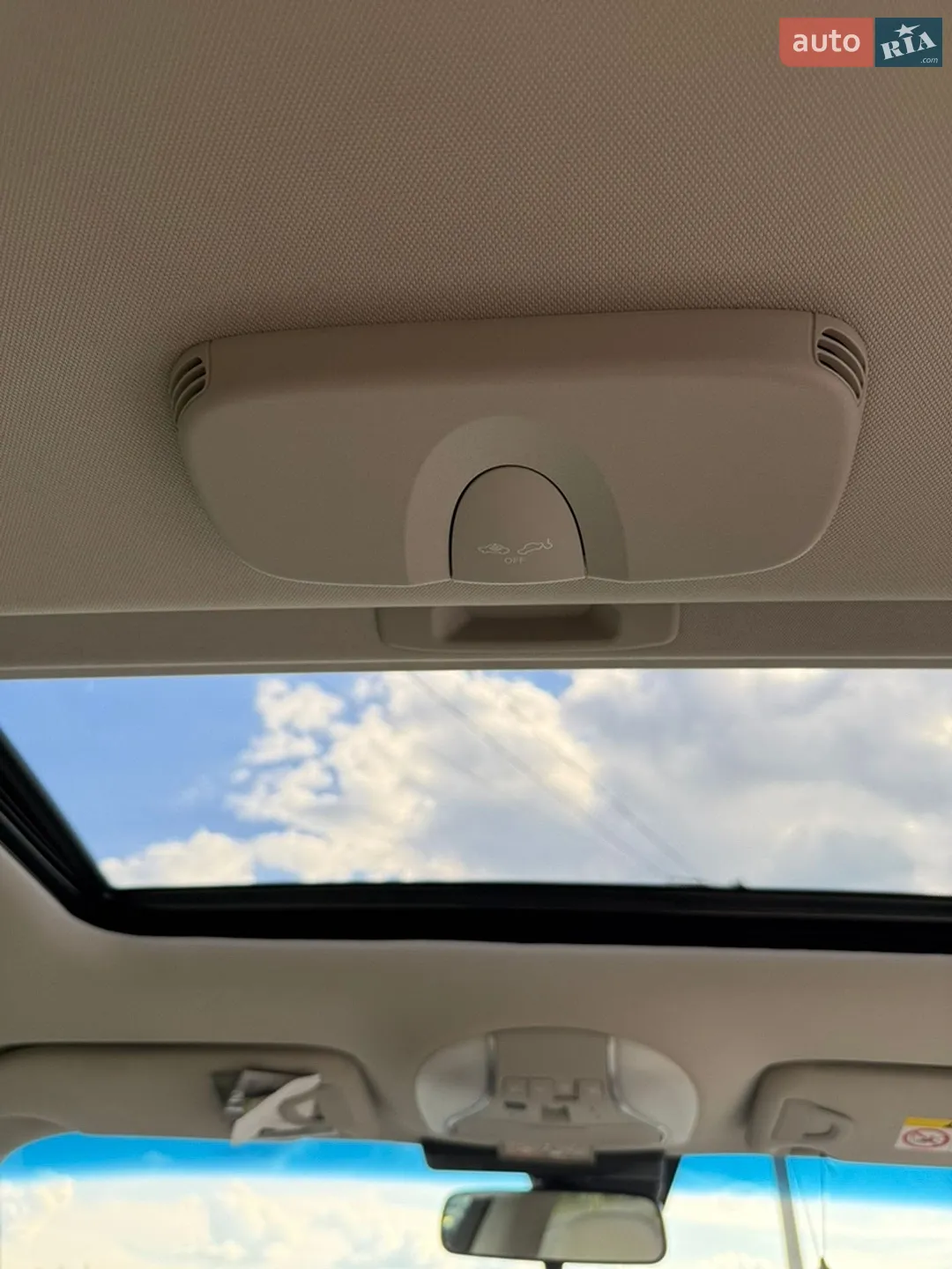 2016 Infiniti Q70 - мініатюра 14