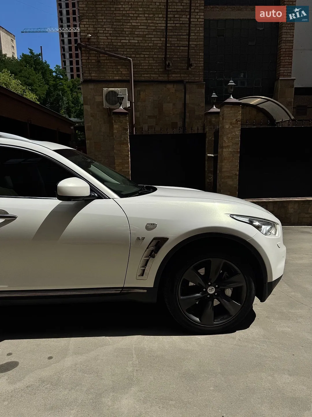 2013 Infiniti Q70 - мініатюра 8