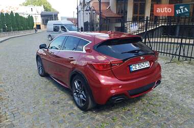 Позашляховик / Кросовер Infiniti QX30 2016 в 