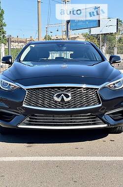 Позашляховик / Кросовер Infiniti QX30 2017 в Одесі