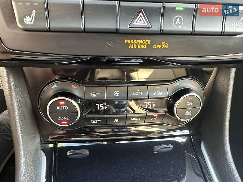 Внедорожник / Кроссовер Infiniti QX30 2018 в Киеве