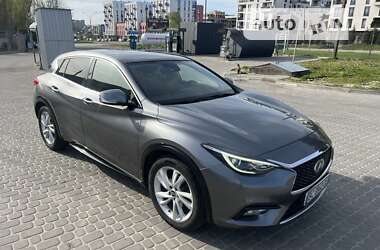 Позашляховик / Кросовер Infiniti QX30 2017 в Львові