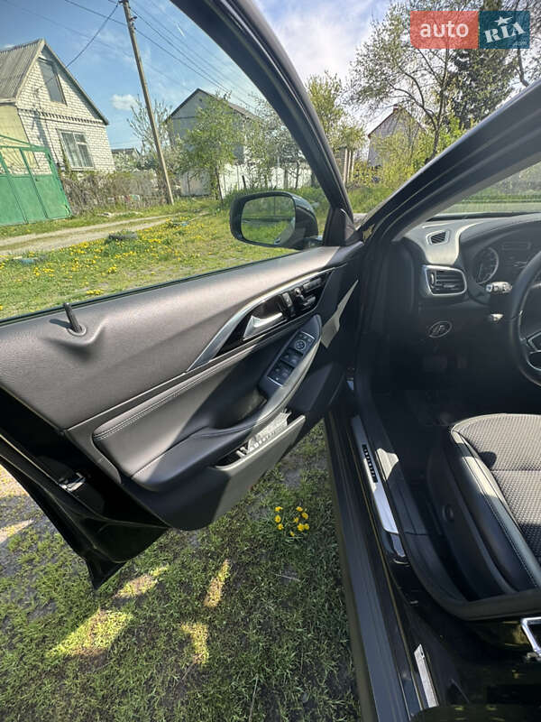 Внедорожник / Кроссовер Infiniti QX30 2018 в Днепре