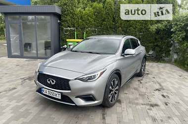 Внедорожник / Кроссовер Infiniti QX30 2017 в 