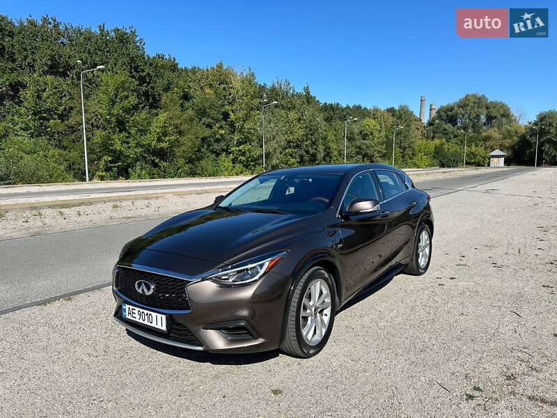 Внедорожник / Кроссовер Infiniti QX30 2017 в Днепре фото 7 Внедорожник / Кроссовер Infiniti QX30 2017 в Днепре