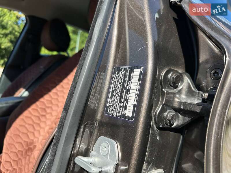 Внедорожник / Кроссовер Infiniti QX30 2017 в Днепре фото 39 Внедорожник / Кроссовер Infiniti QX30 2017 в Днепре