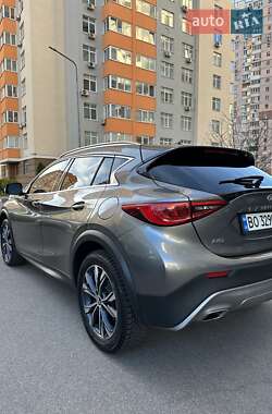 Внедорожник / Кроссовер Infiniti QX30 2018 в Киеве